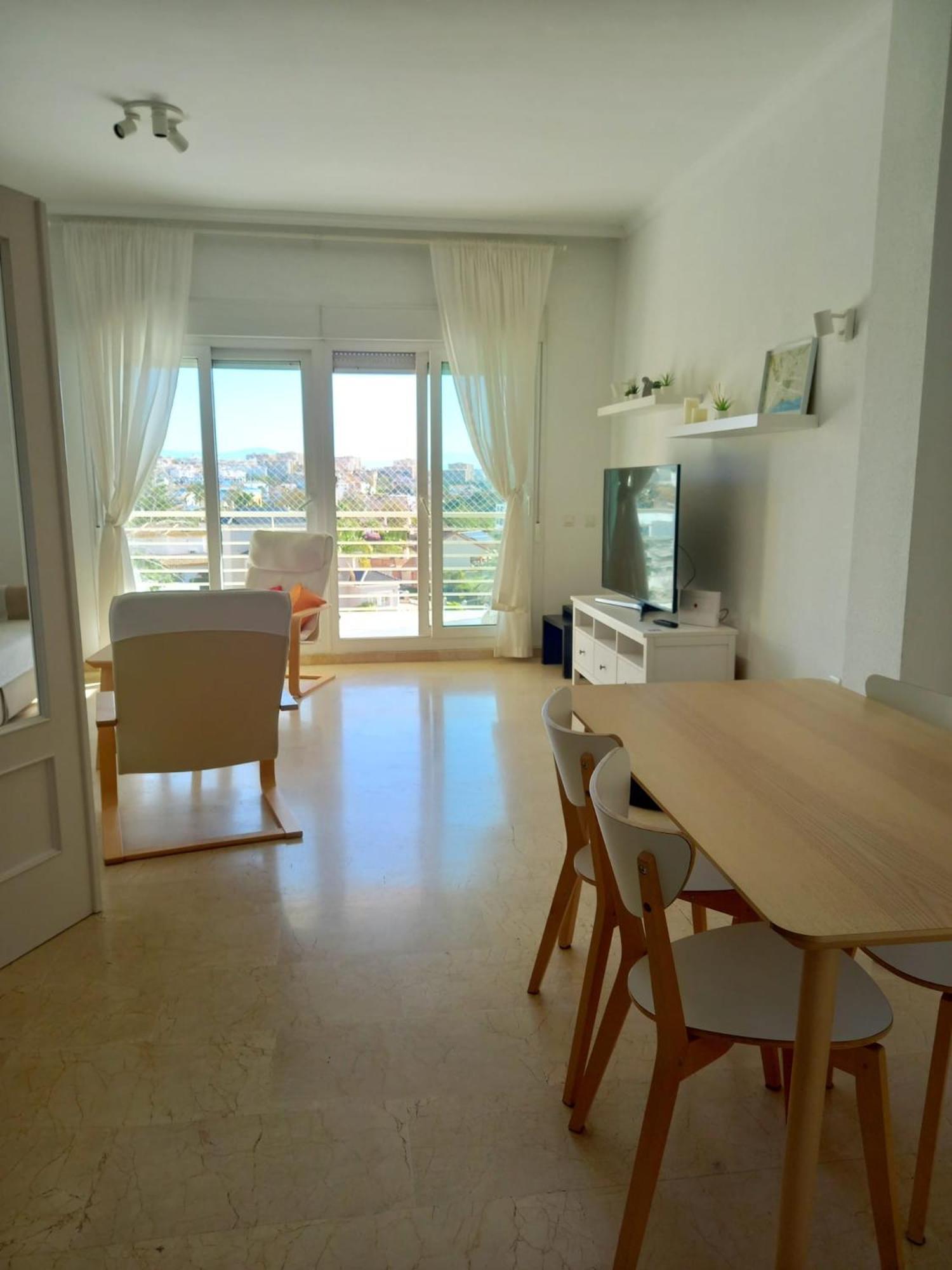 Amplio, Luminoso Y Moderno Apartamento Con Amplia Terraza Y Hermosas Vistas En Exclusiva Urbanizacion Benalmádena Εξωτερικό φωτογραφία